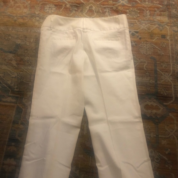 White linen pants - Picture 3 of 4